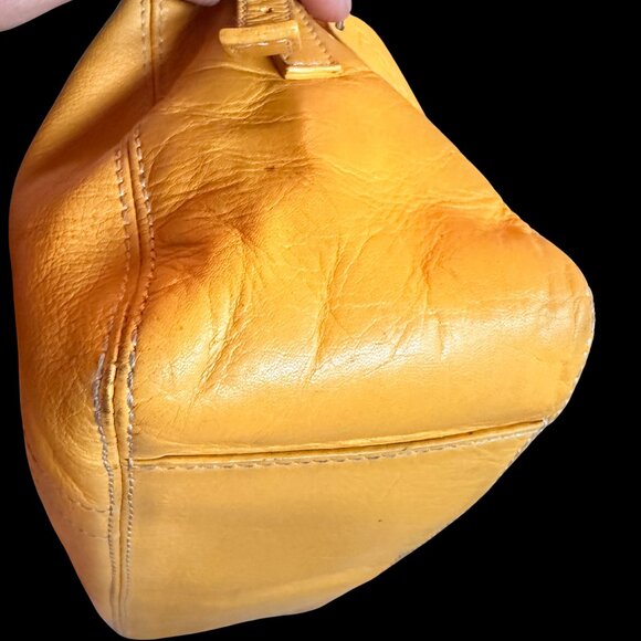 Rolfs Leather Shoulder Bag - Picture 9 of 9